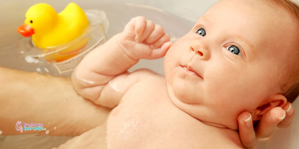 Potreban Pribor za Kupanje i Negu Bebe