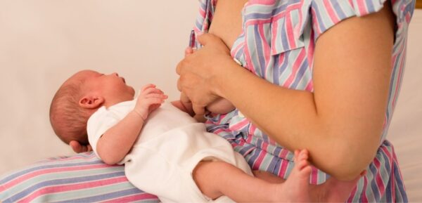 Ishrana preremeno rođene bebe - najnoviji pristupi