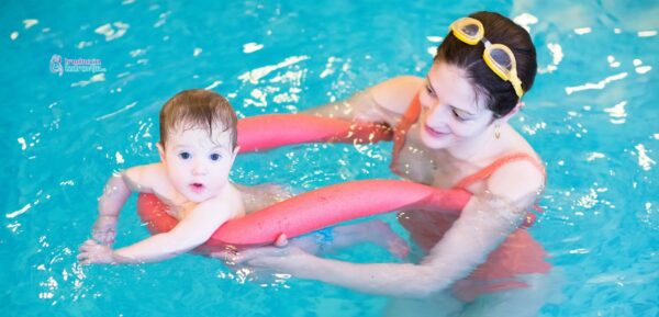 Programi plivanja za bebe i malu decu