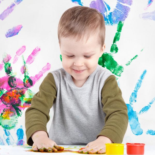 Šta govore boje na crtežima dece 