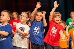 Zašto je pevanje važno i podsticajno za razvoj dece