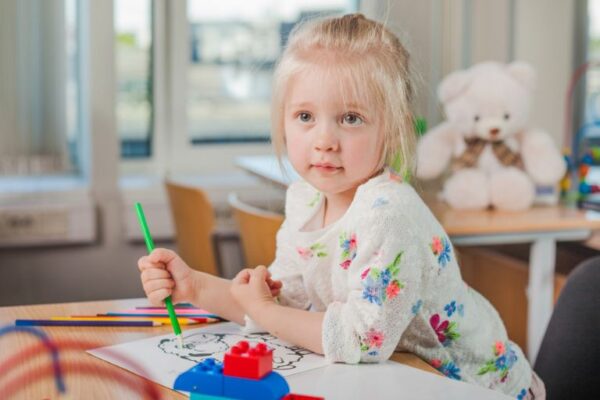 boje na crtežima dece