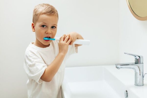 Pranje zuba beba i male dece 