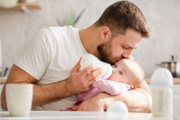 tata važan u komunikaciji sa bebom