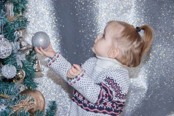 Novogodišnje čestitke naših mališana