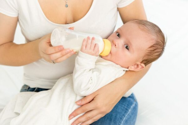 bebi ne odgovara neka hrana ili AD formula