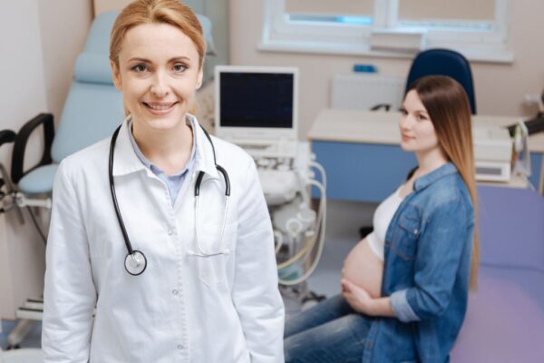 Okretanje bebe iz karlicnog polozaja