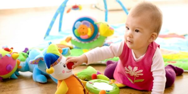 Beba u 9. mesecu - Rast i razvoj bebe
