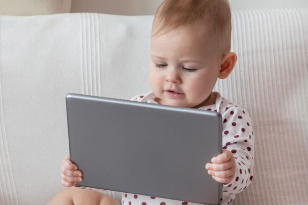 digitalne tehnologije i razvoj dece