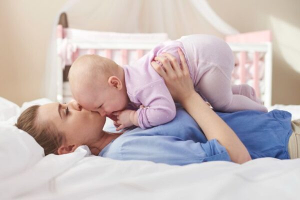 Postpartalna nesanica