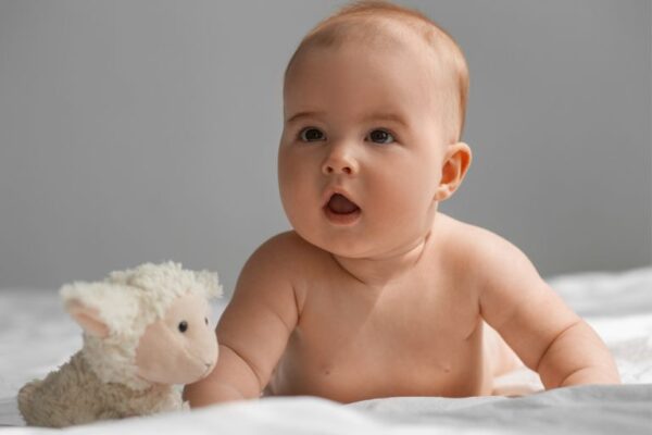 Razvoj dece u 1. godini