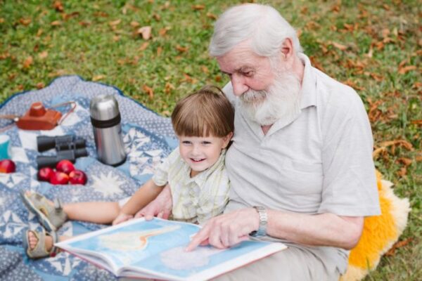 dete prespava kod bake