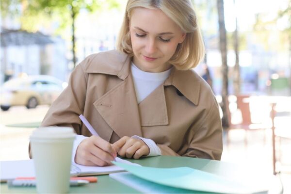 Abortus lekovima u Srbiji